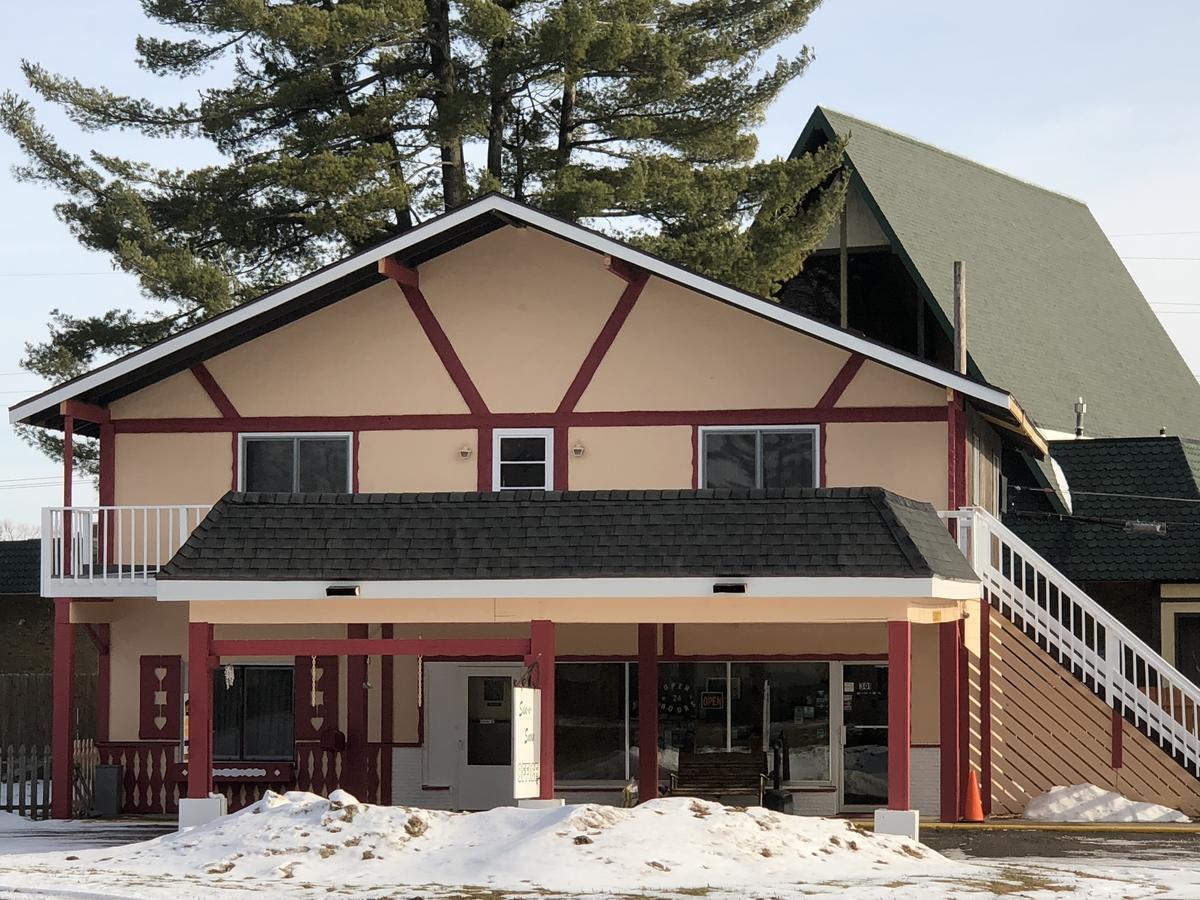 Sun N Snow Hotel Cadillac Exterior foto